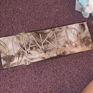 NAKED Smokey Palette